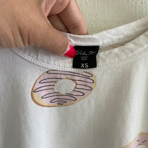 VIBE N’ Donut Short Sleeve T-Shirt X-Small - Picture 2 of 5